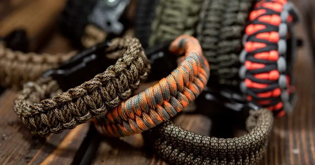 how much paracord for a bug out bag